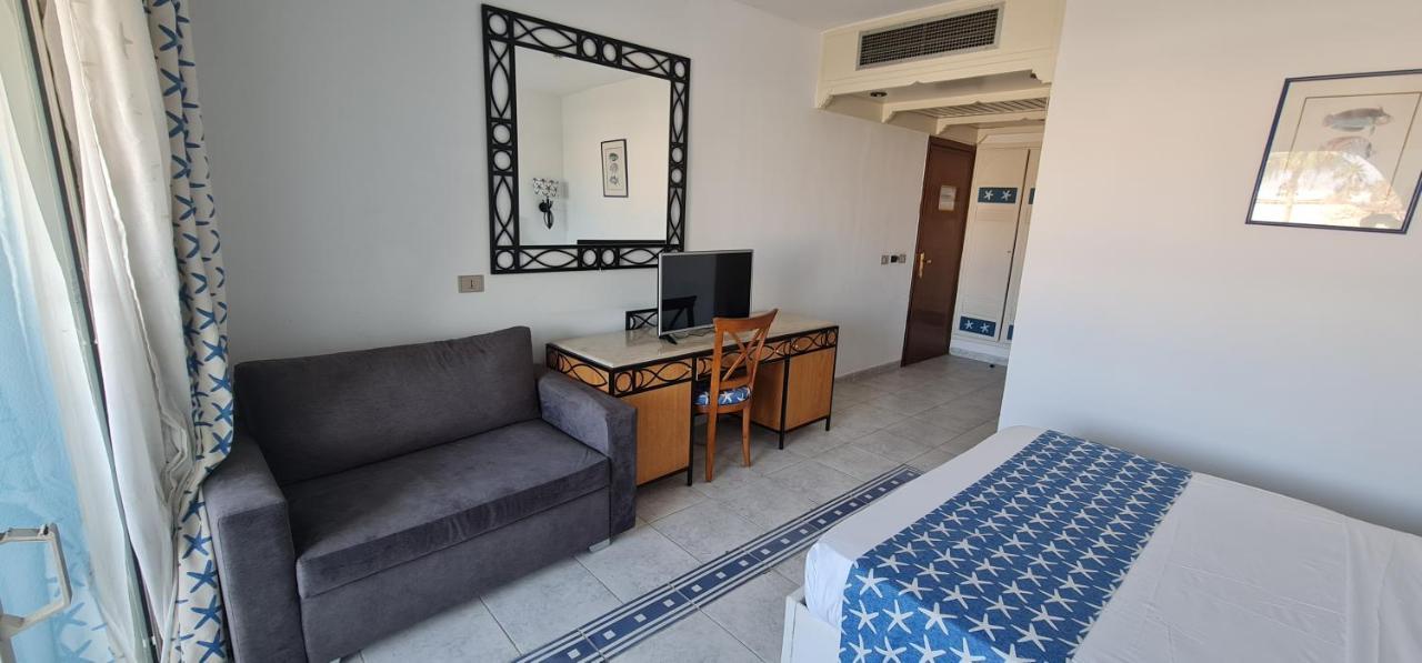 Апартаменти At Domina Coral Bay Aquamarine , E Casino' *